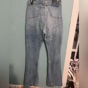 REVICE STAR BUTT JEANS size 27 flair jeans